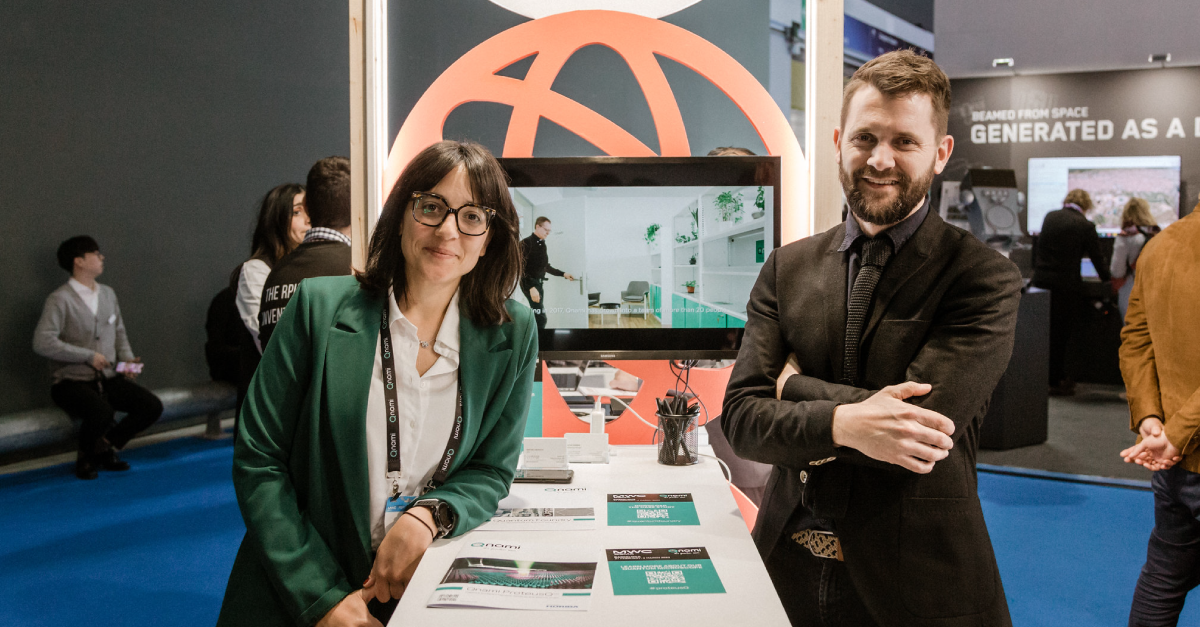 Lucia Garbini (Marketing Manager, Qnami) and Mathieu Munsch (CEO and Co-Founder, Qnami) at the booth in the European Quantum Space at MWC 2023