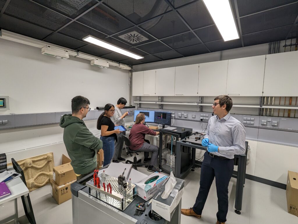 Installation of the Scanning NV Magnetometer, ProteusQ, at the MPI for Chemical Physics of Solids. Qnami's Quantum Engineer Marcelo Gonzalez installed the instrument and trained the two teams who will use the microscope.